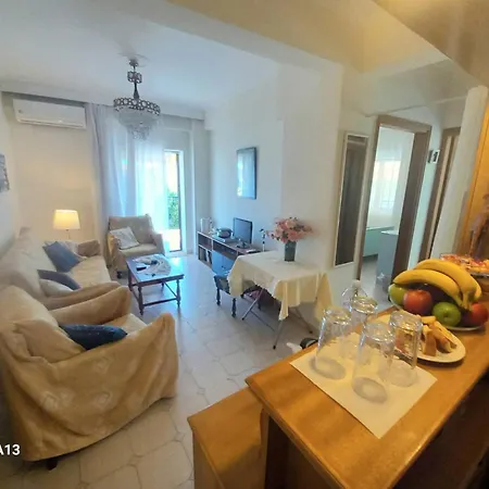 Apartment, Paralia Dionysiou, Chalkidiki アパート パラリア・ディオニショウ